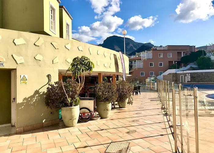 Luxury Orlando Адехе