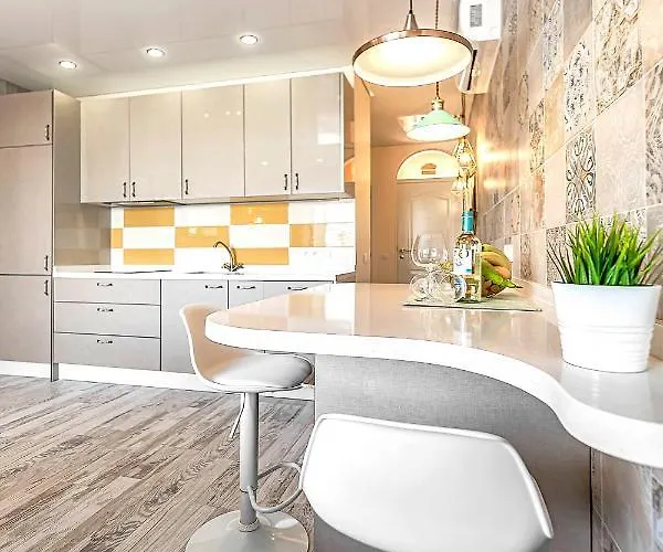 Luxury Orlando Адехе